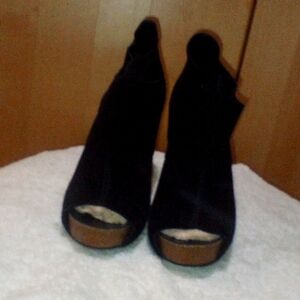 Women's Open toe shoes by Pedro Garcia